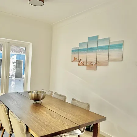 Villa Caparica Blue